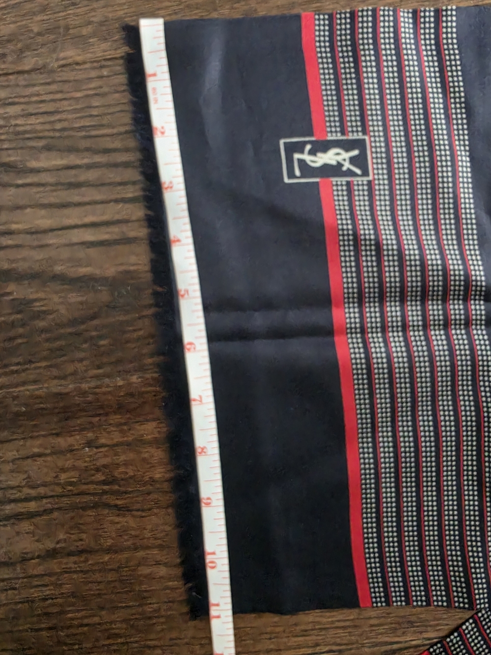 Men Scarf - Picture 3 of 5